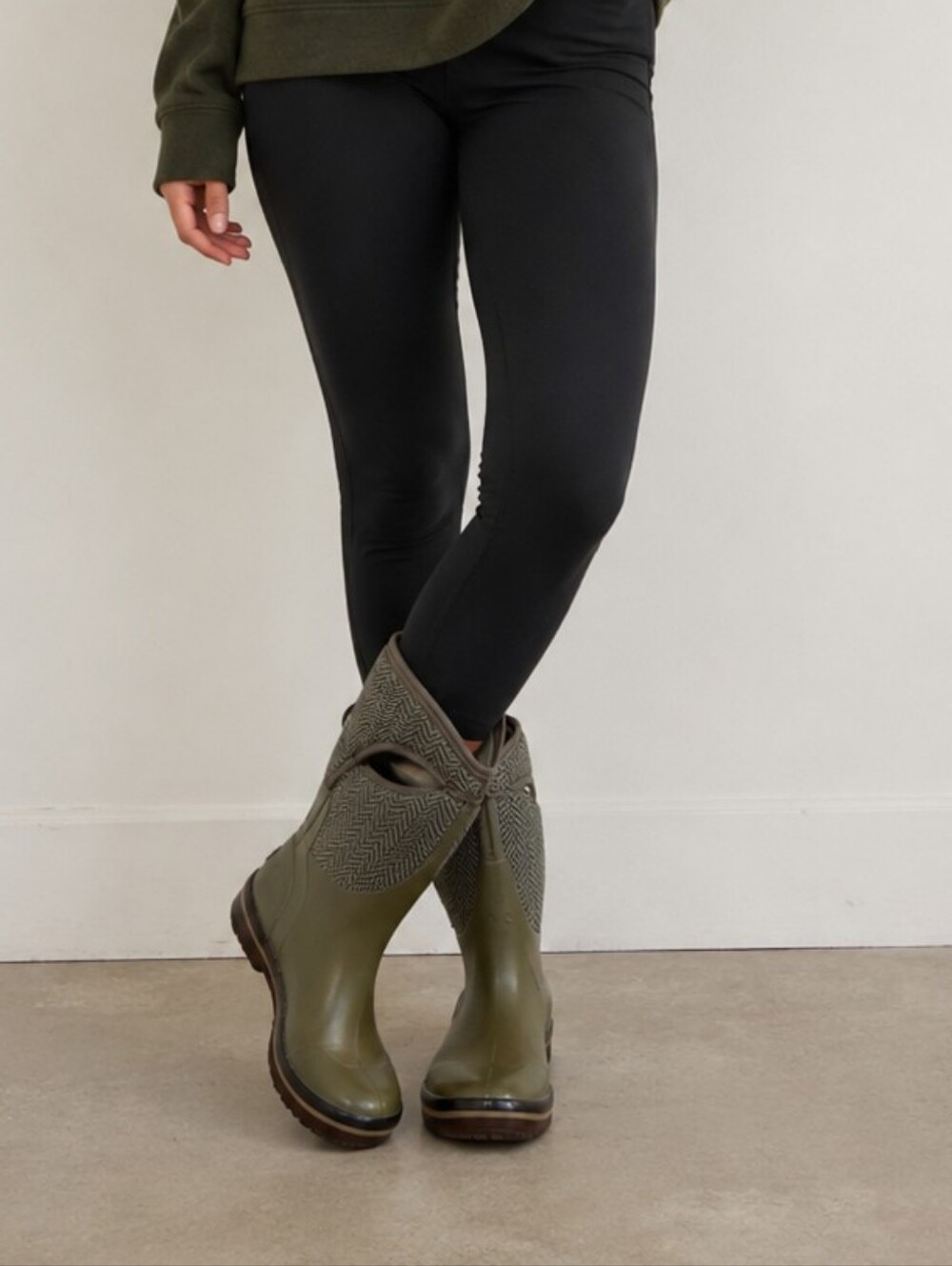 Bogs Plimsoll Herringbone Mid Insulated Boots Olive Green Women's